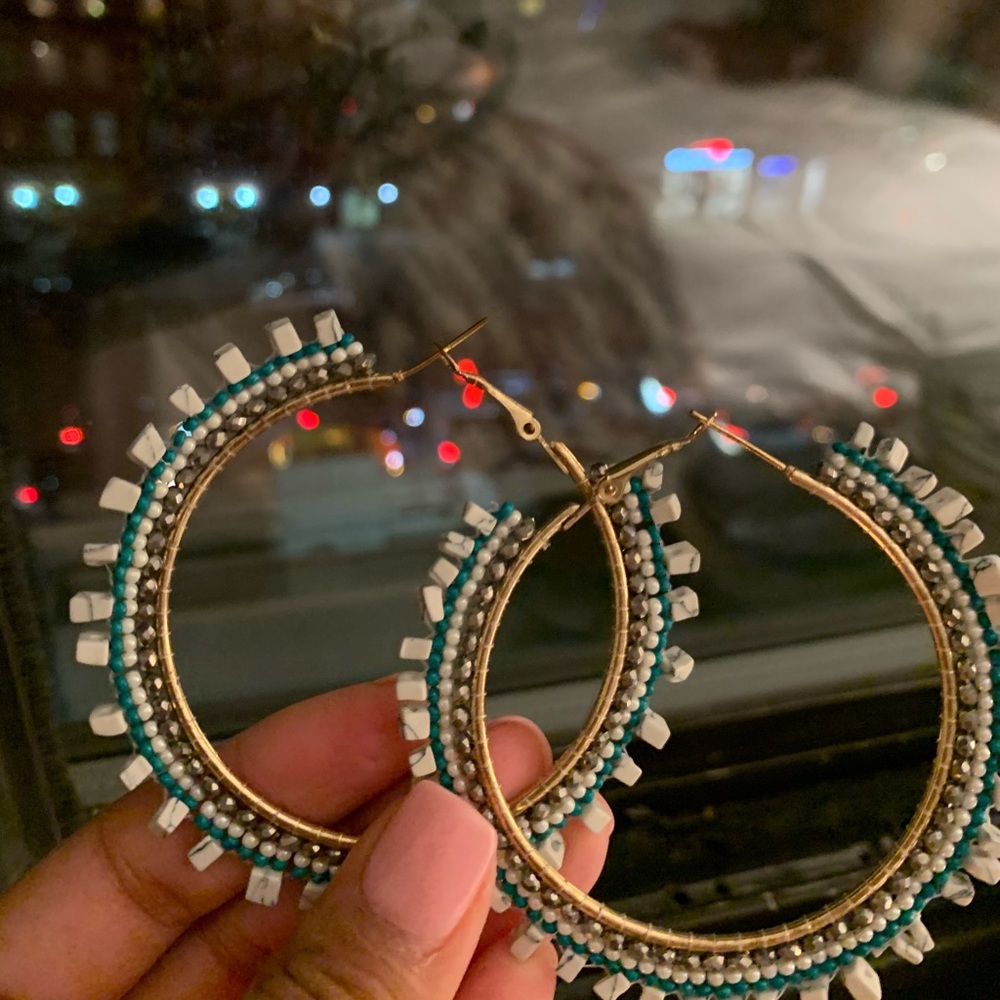 Stylish & sexy earrings!